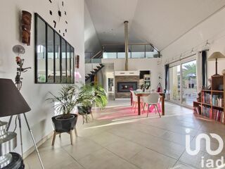  Maison  vendre 7 pices 239 m