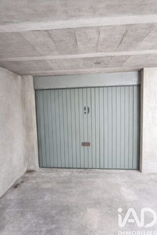  Parking / Garage � vendre 12 m�