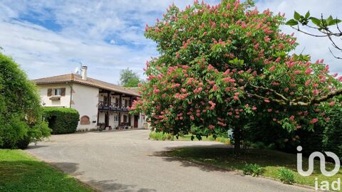   Vente Maison/villa 10 pi�ces Maison - 10 pi�ce(s) - 262 m�