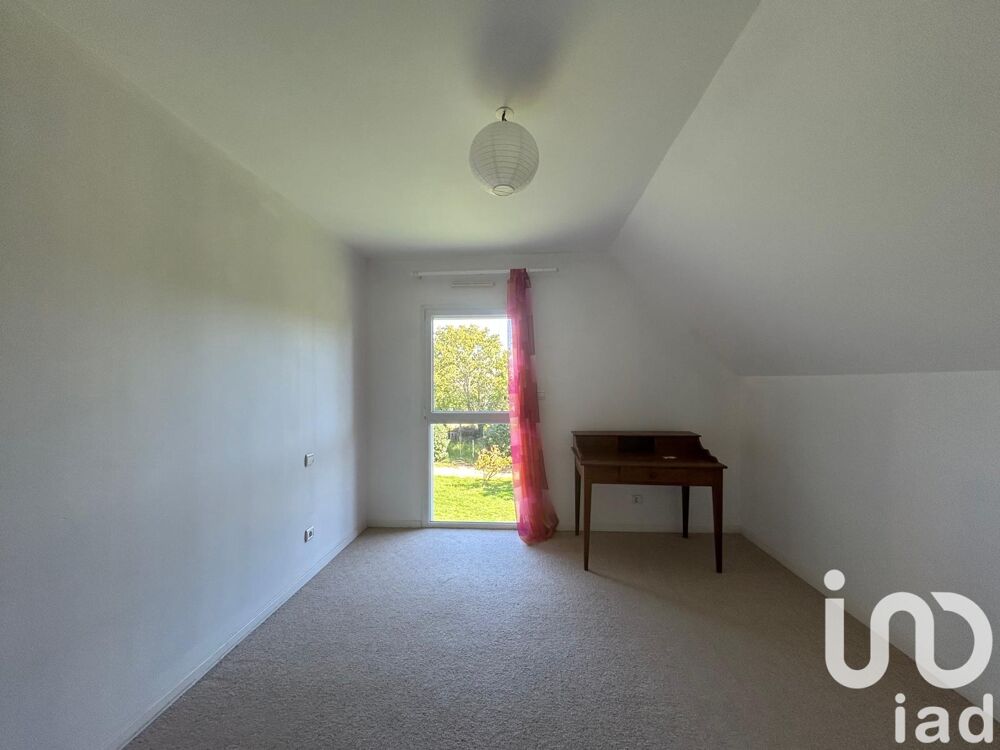  vendre  Maison La Chapelle-Saint-Laud (49140)