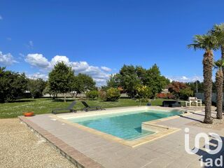  Maison � vendre 8 pi�ces 219 m�