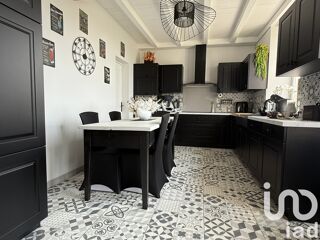  Maison  vendre 5 pices 190 m