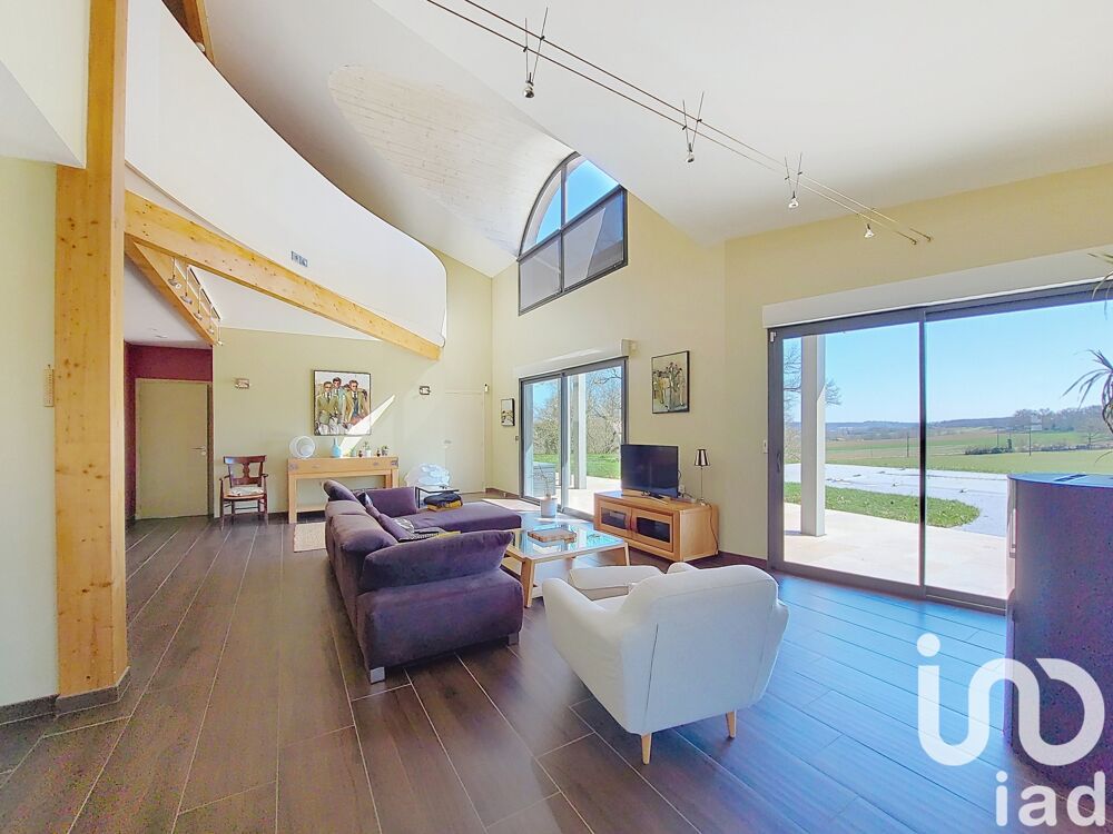 Vente Villa Vente Maison d'architecte 5 pices Monfort