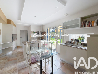  Villa � vendre 10 pi�ces 227 m�