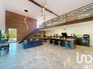  Maison  vendre 6 pices 261 m