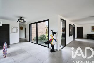  Villa � vendre 6 pi�ces 250 m�