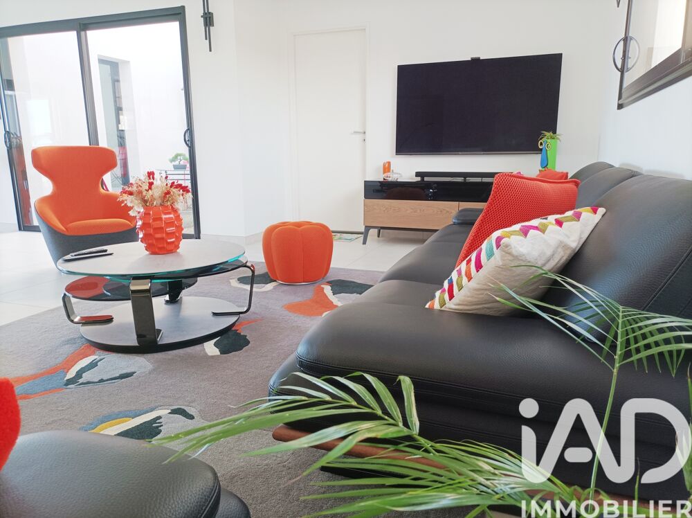 � vendre  Villa Soulignonne (17250)