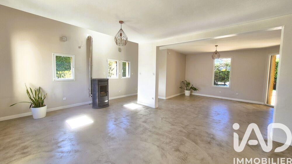 � vendre  Villa Ch�teau-Gaillard (01500)