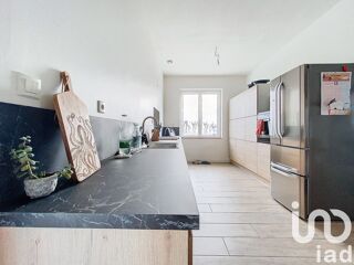  Maison  vendre 8 pices 215 m