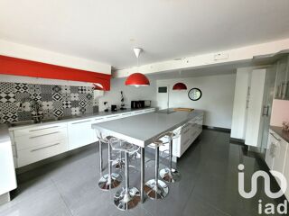  Maison  vendre 6 pices 200 m
