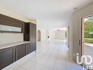  Maison � vendre 9 pi�ces 197 m�