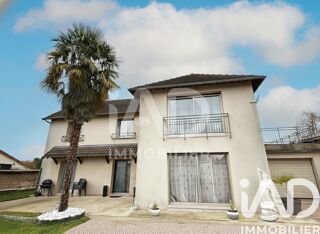  Maison � vendre 7 pi�ces 210 m�