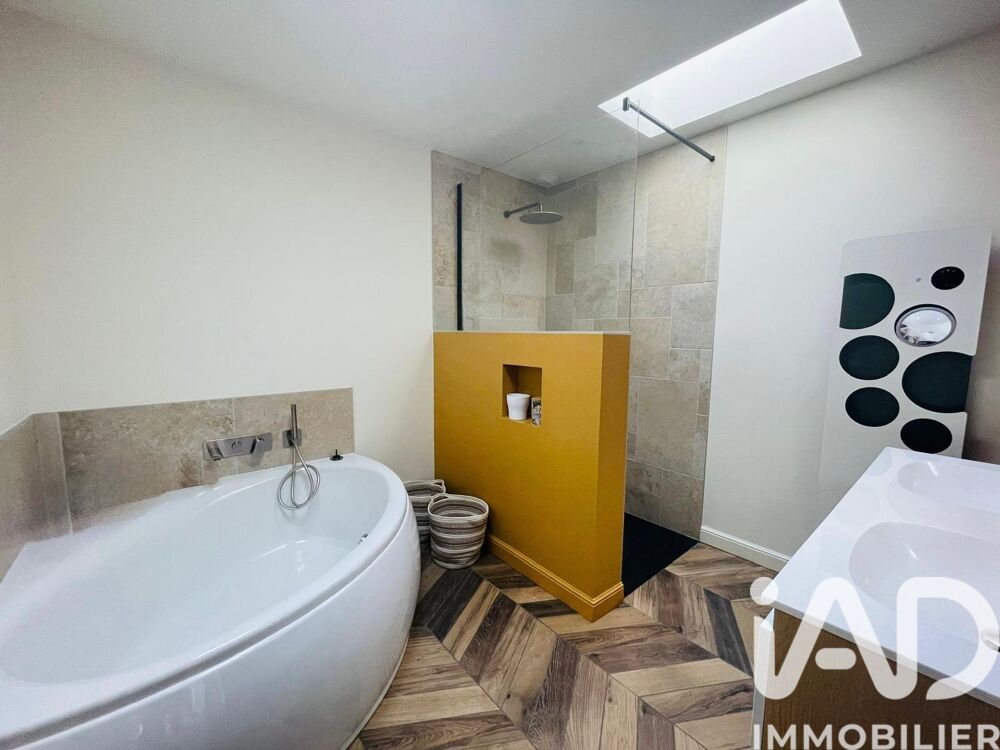 � vendre  Villa Dompierre-sur-Mer (17139)