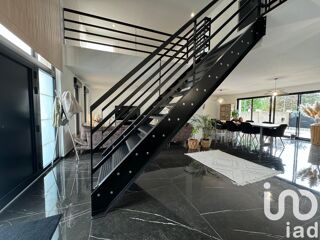  Villa � vendre 10 pi�ces 212 m�