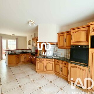  Maison � vendre 8 pi�ces 220 m�