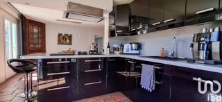  Maison � vendre 9 pi�ces 210 m�