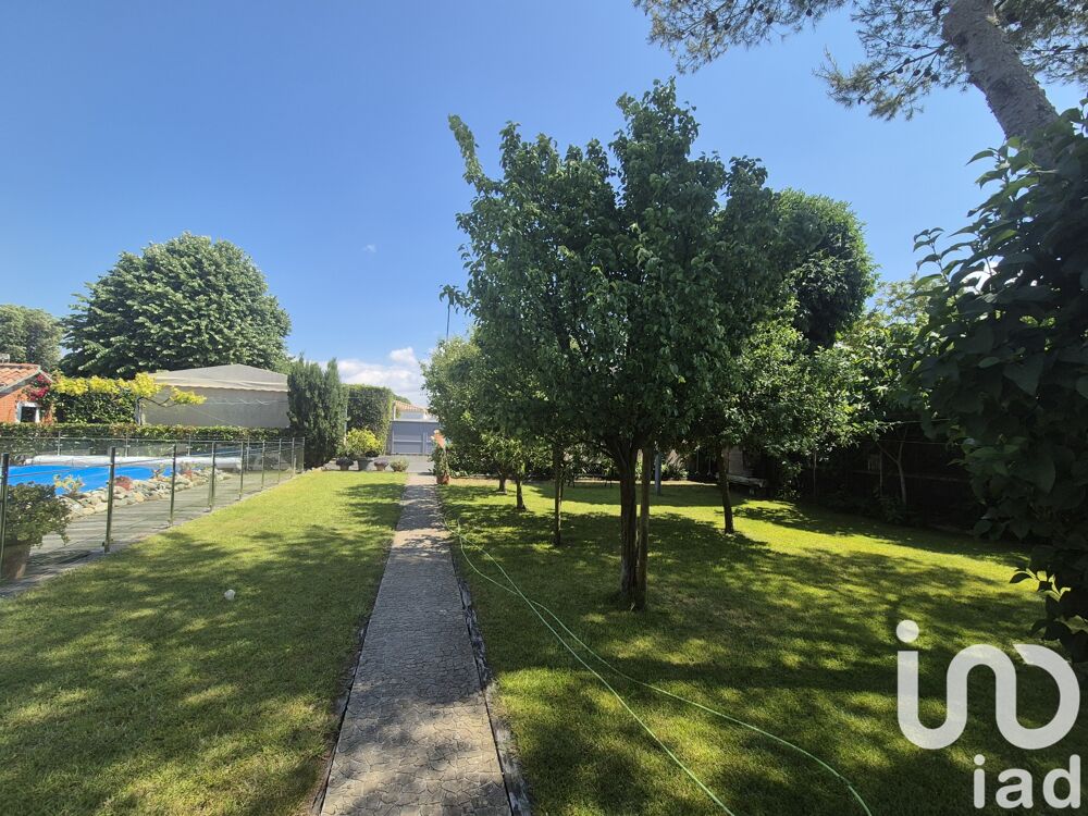 � vendre  Maison Bourgneuf (17220)