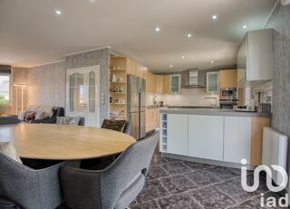  Maison  vendre 7 pices 175 m