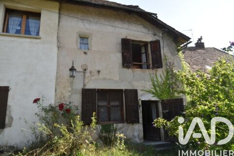   Vente Maison de village 9 pi�ces Maison - 9 pi�ce(s) - 117 m�