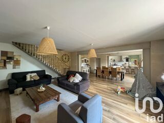  Maison � vendre 8 pi�ces 259 m�