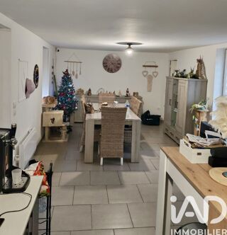  Immeuble � vendre 220 m�
