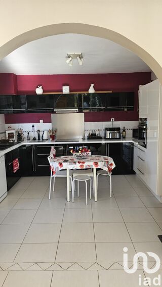  Maison � vendre 7 pi�ces 215 m�