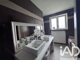  Maison � vendre 7 pi�ces 180 m�