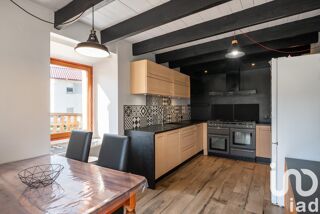  Maison  vendre 7 pices 221 m