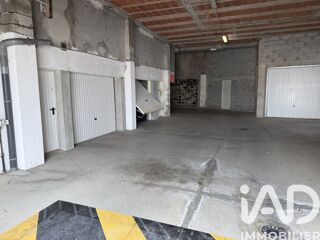  Parking / Garage � vendre 19 m�