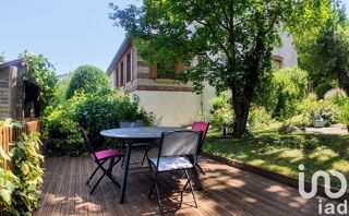  Maison  vendre 9 pices 243 m