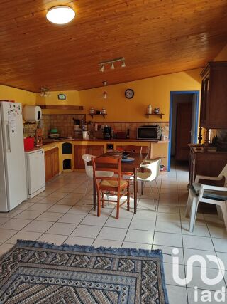  Maison  vendre 6 pices 145 m