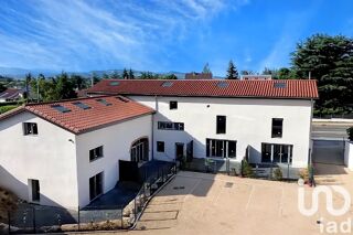  Immeuble  vendre 572 m