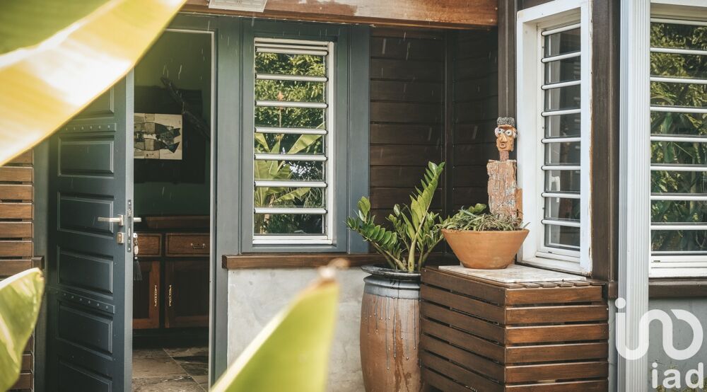 � vendre  Maison Le Lamentin (97232)