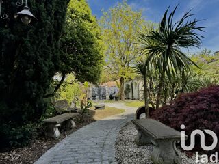  Propri�t�/ch�teau � vendre 10 pi�ces 255 m�