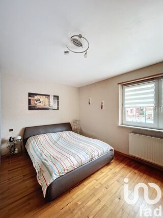  Maison � vendre 9 pi�ces 220 m�