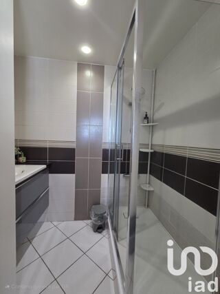  Appartement � vendre 5 pi�ces 77 m�