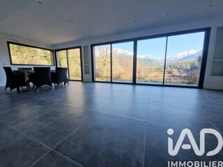  Maison � vendre 8 pi�ces 310 m�