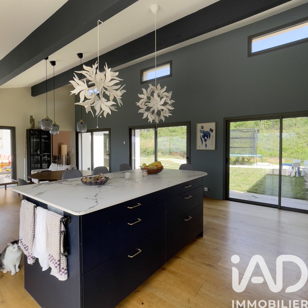 � vendre  Maison Oms (66400)