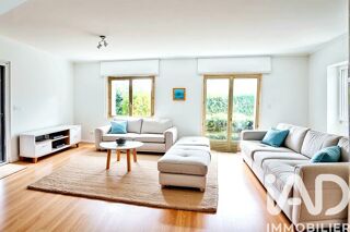  Maison � vendre 8 pi�ces 182 m�