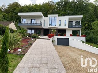  Villa � vendre 8 pi�ces 320 m�