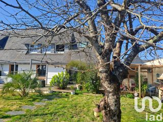  Maison  vendre 8 pices 137 m