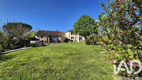   Vente Maison/villa 7 pi�ces Maison - 7 pi�ce(s) - 252 m�