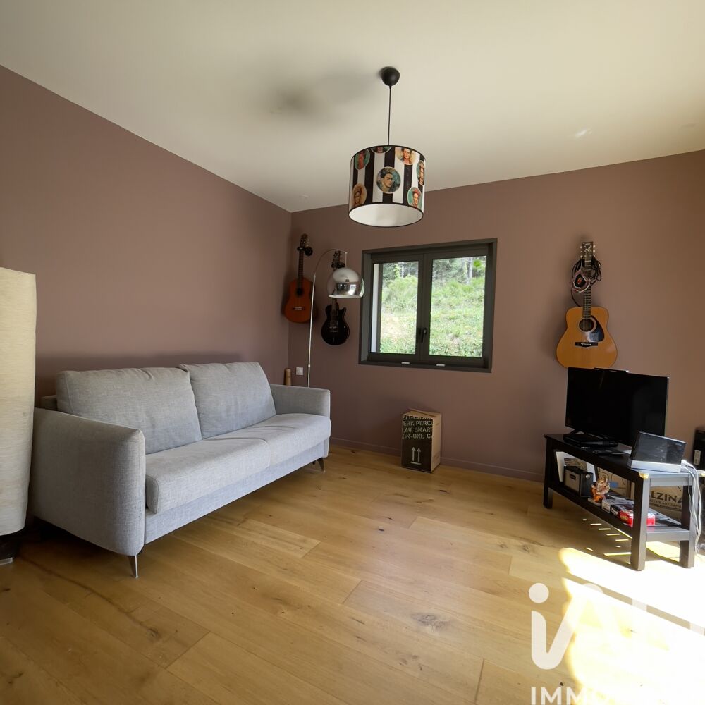 � vendre  Maison Oms (66400)