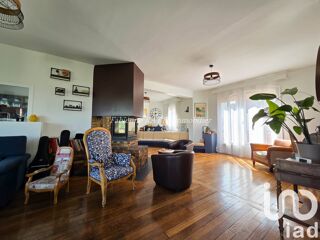  Maison  vendre 7 pices 204 m