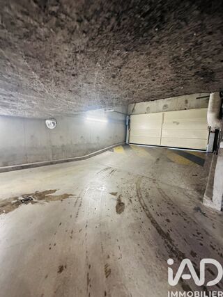  Parking / Garage � vendre 12 m�