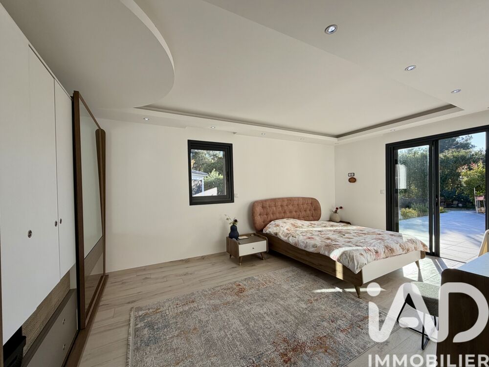 � vendre  Maison Roquebrune-sur-Argens (83520)