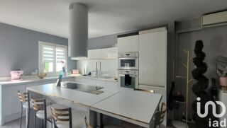  Maison  vendre 5 pices 143 m