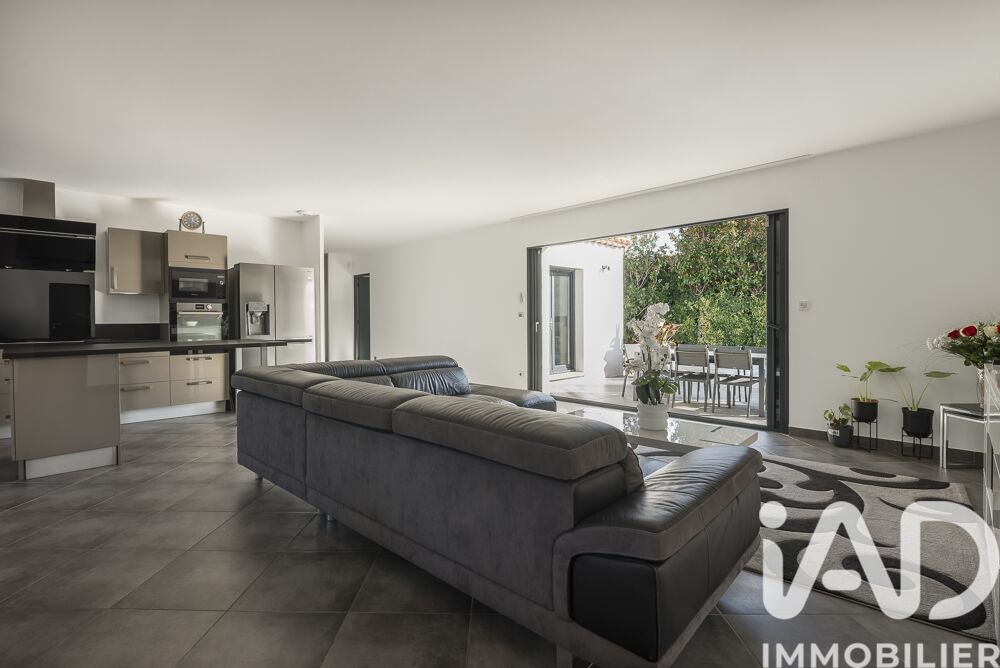 � vendre  Villa Ventabren (13122)