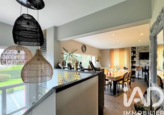  Villa � vendre 7 pi�ces 193 m�