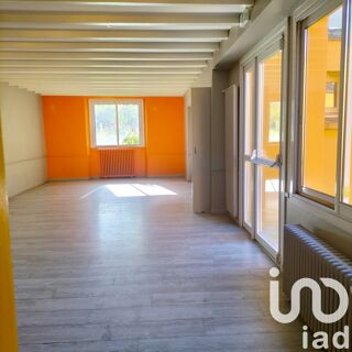  Immeuble � vendre 645 m�